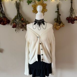 Soft and Cozy Cabincore/Cottagecore Cream Cardigan